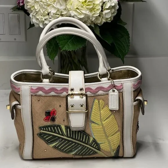 Coach 4439 Limited Edition Ladybug Hampton Tote Handbag + COACH dust bag - Picture 1 of 14